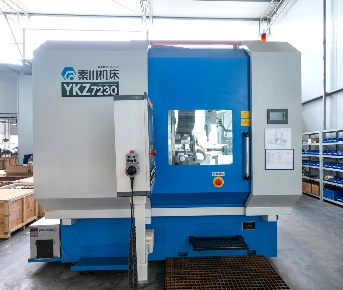 YKZ7230 gear hobbing machine — Luchi Gears factory